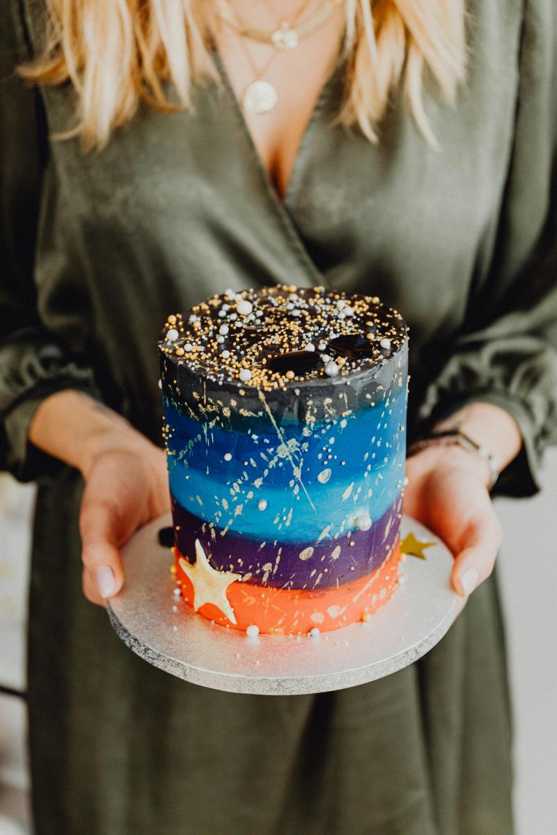 decorated cake
